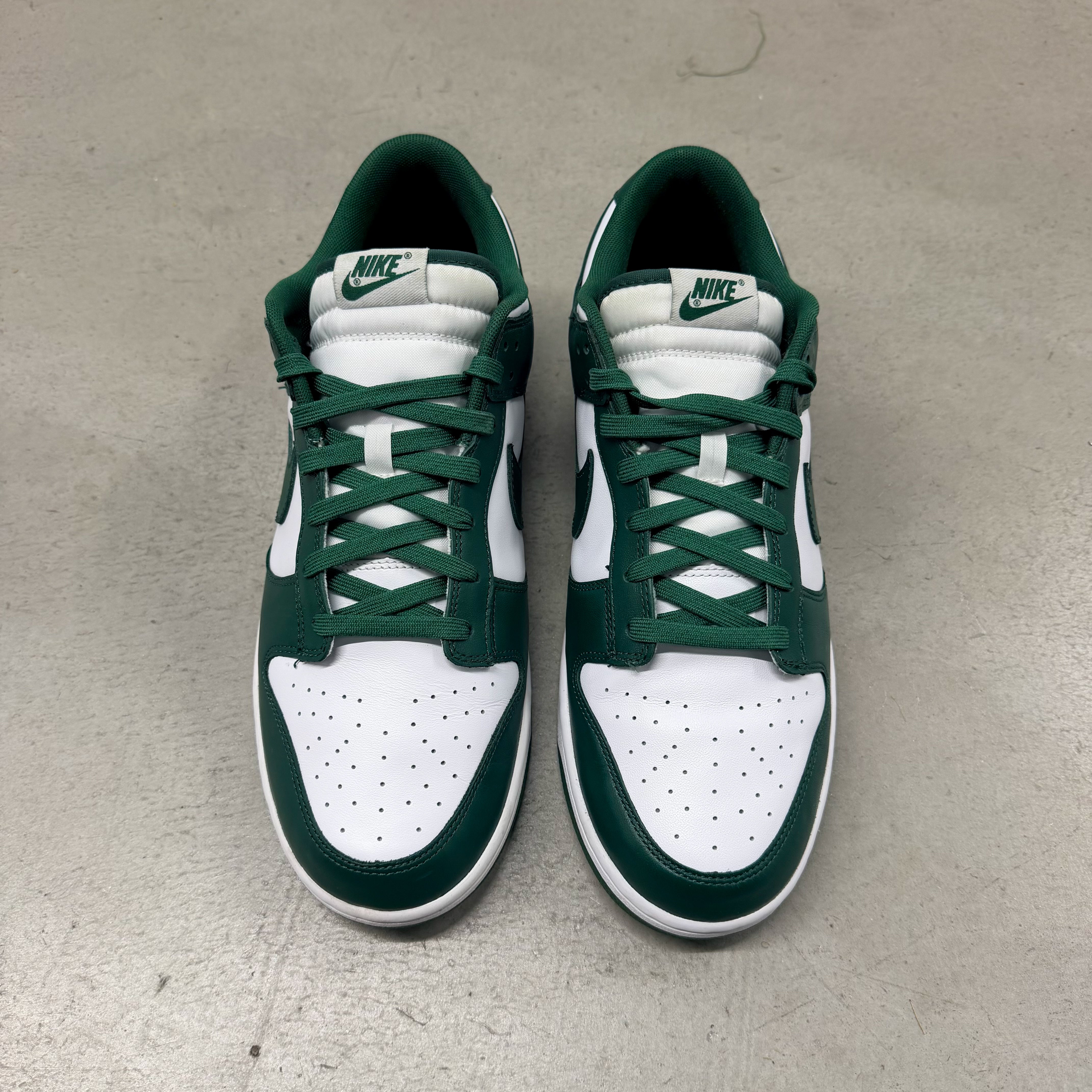 NIKE DUNK LOW ‘MICHIGAN STATE’ SIZE 13