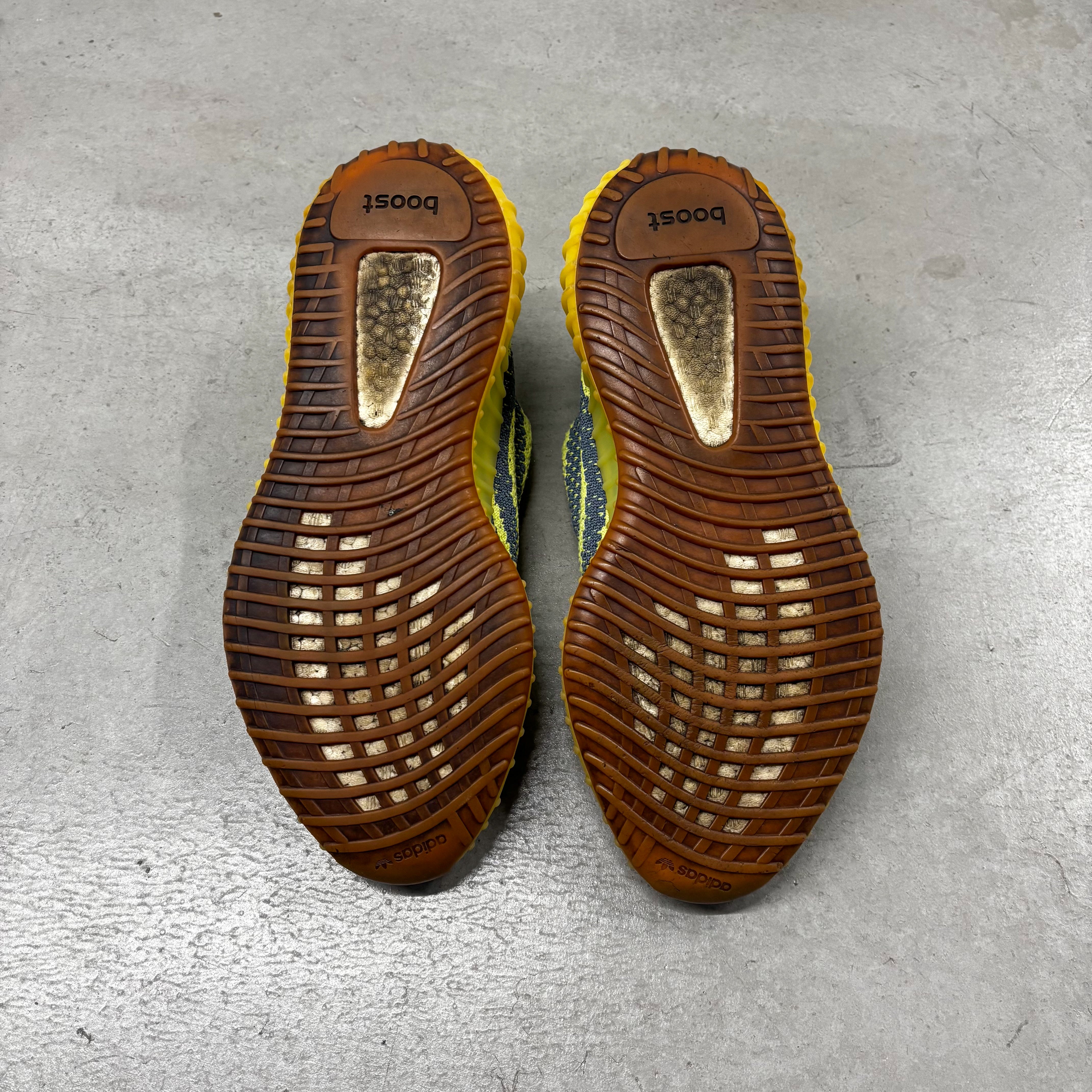 ADIDAS YEEZY BOOST 350 V2 ‘SEMI FROZEN YELLOW’ SIZE 10.5