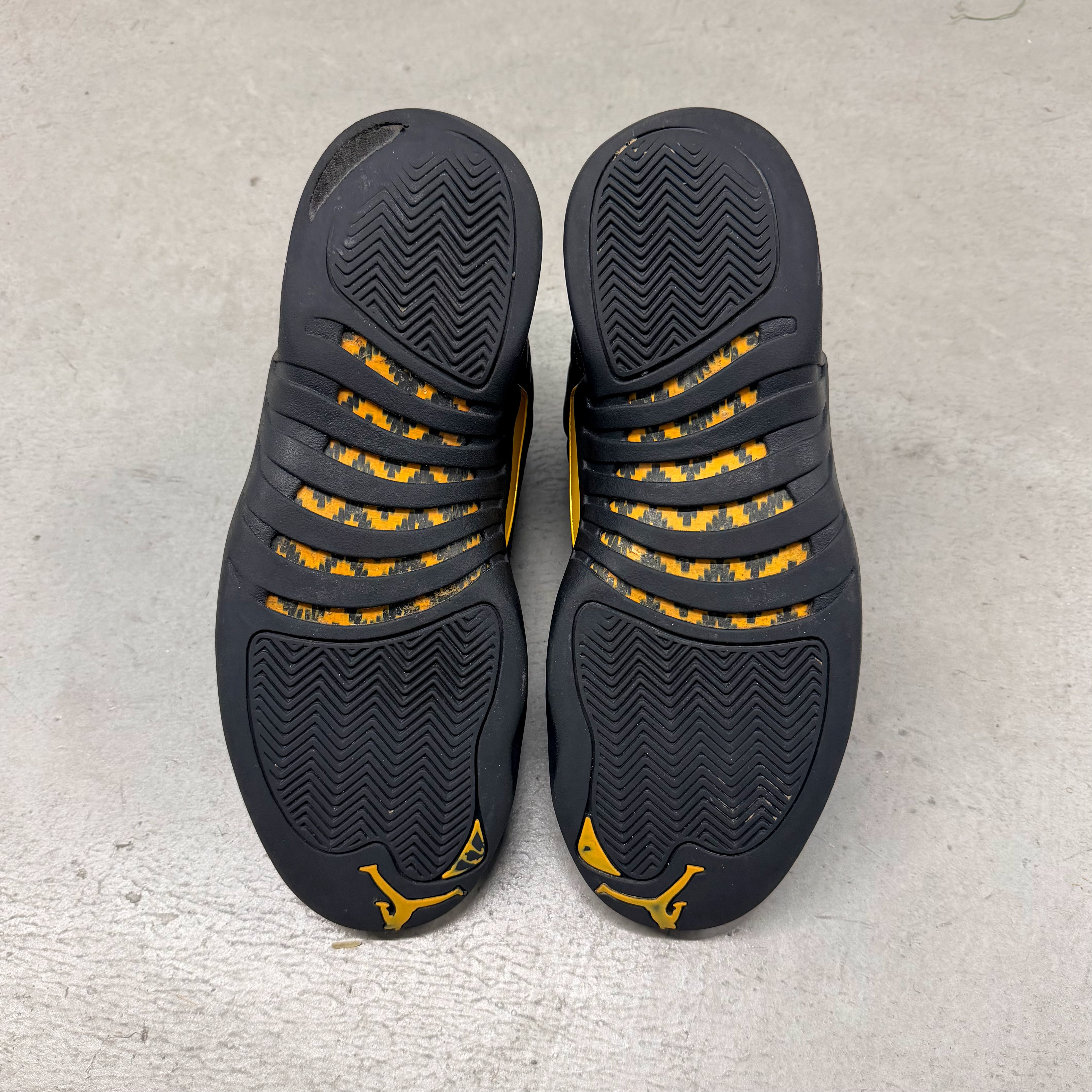 AIR JORDAN 12 ‘BLACK TAXI’ SIZE 10